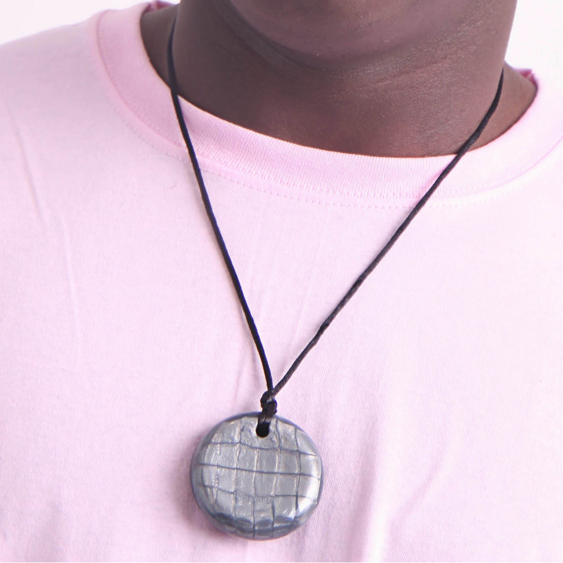 Button Sensory Chew Pendant - Glow image 3